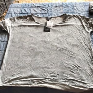 New with tags T-shirt soft jade T-shirt